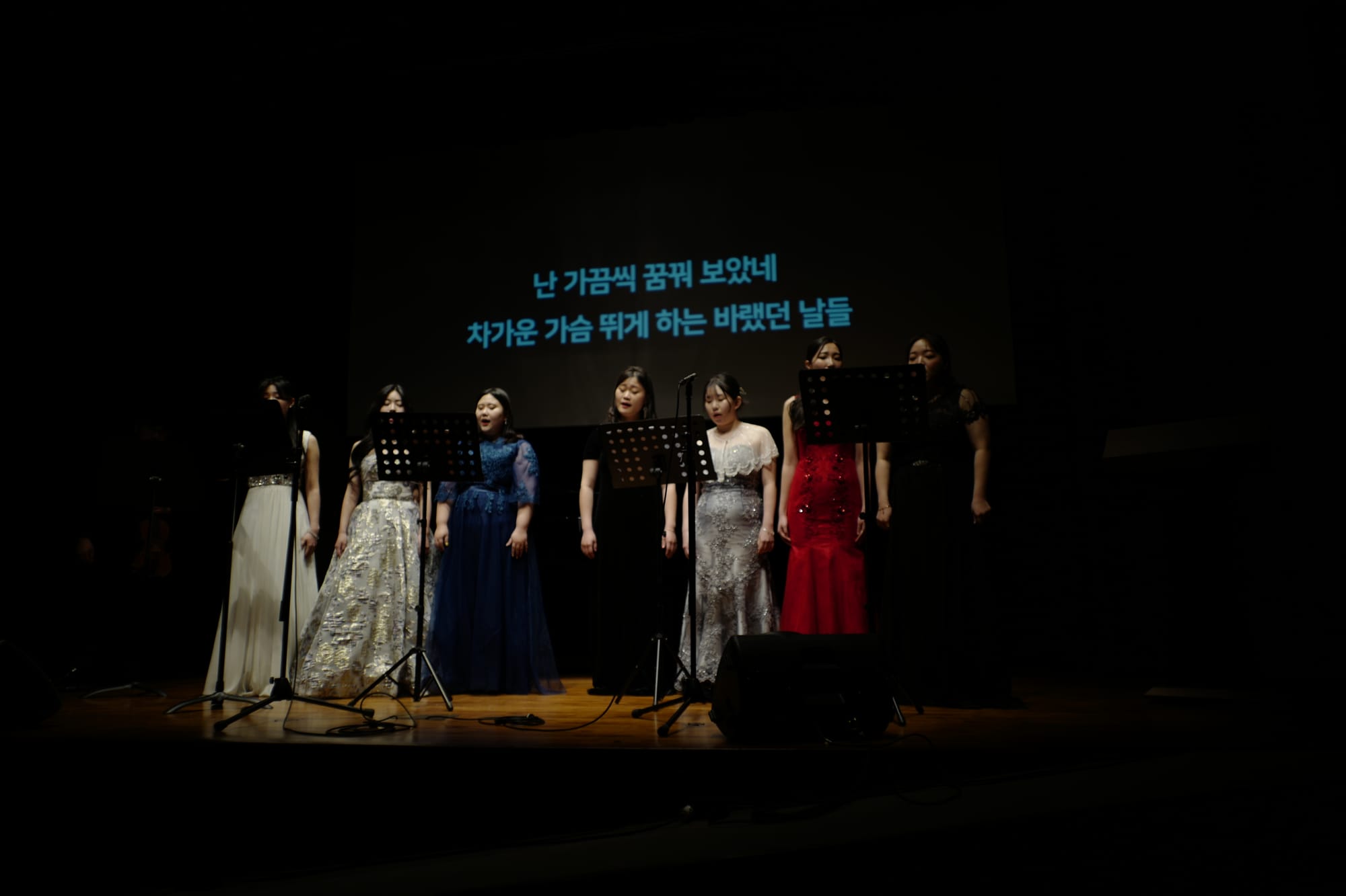 클래식 공연 장면